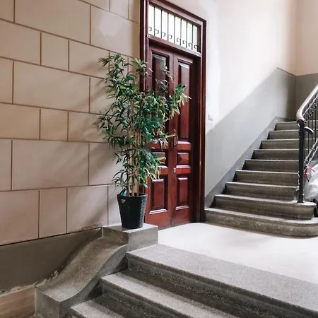 Play Game - Travelsolving Apartment