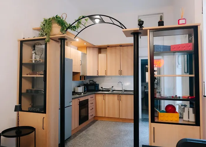 Apartment Play Game - Travelsolving *